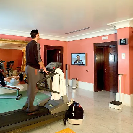 Hotel Albani
