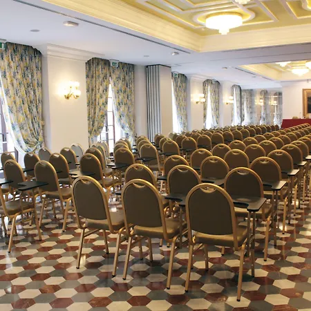 Albani 4*
