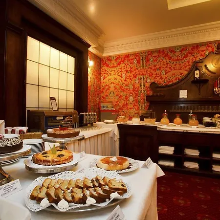 Albani Hotel